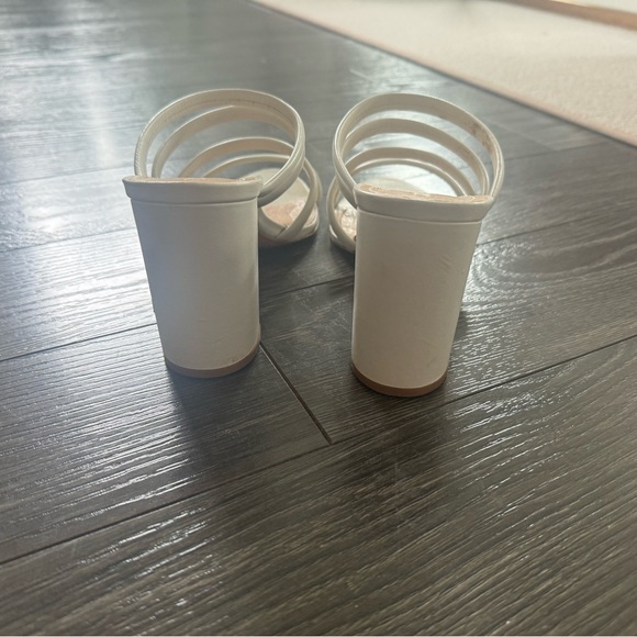 SCHUTZ Felisa Leather Sandal Size: 9.5 - Picture 4 of 4